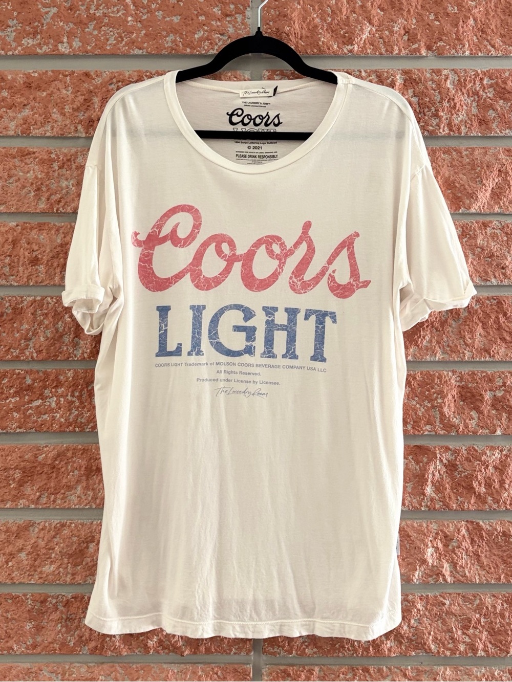 🌟 The Laundry Room White Coors Light Graphic Tee